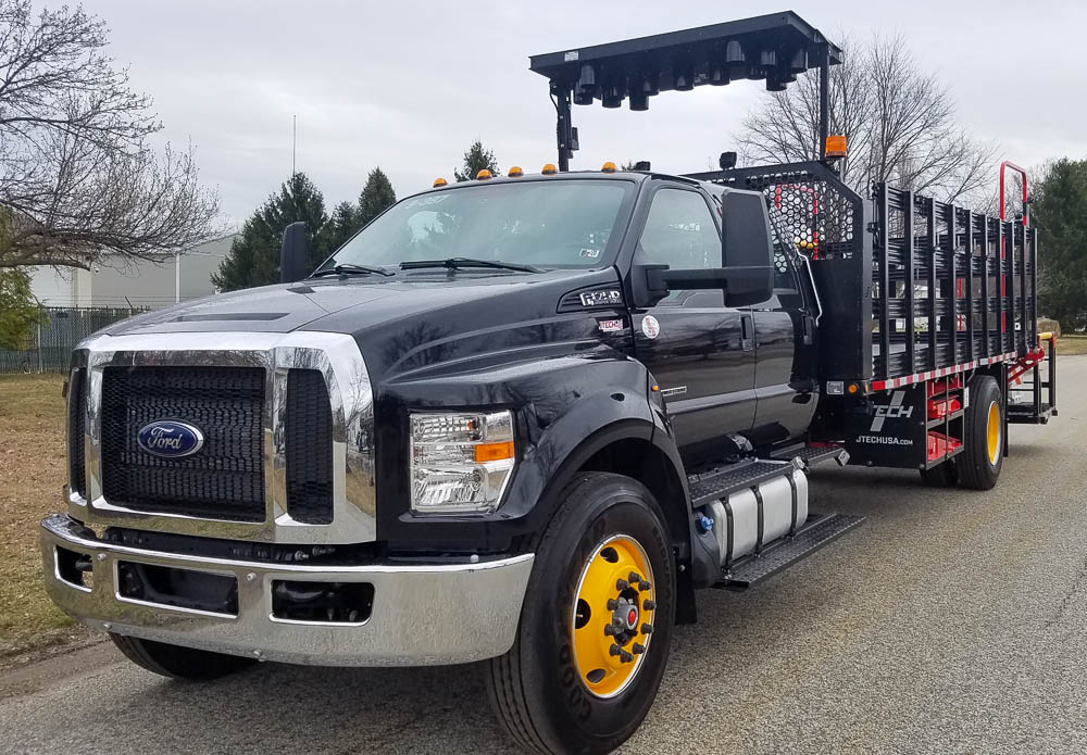 2019 Ford F-750 20' Pattern/Cone Truck Highway Safety Equipment for Sale and Rent